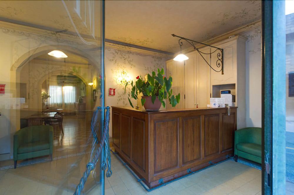 Hotel Moderno Pisa Exterior foto